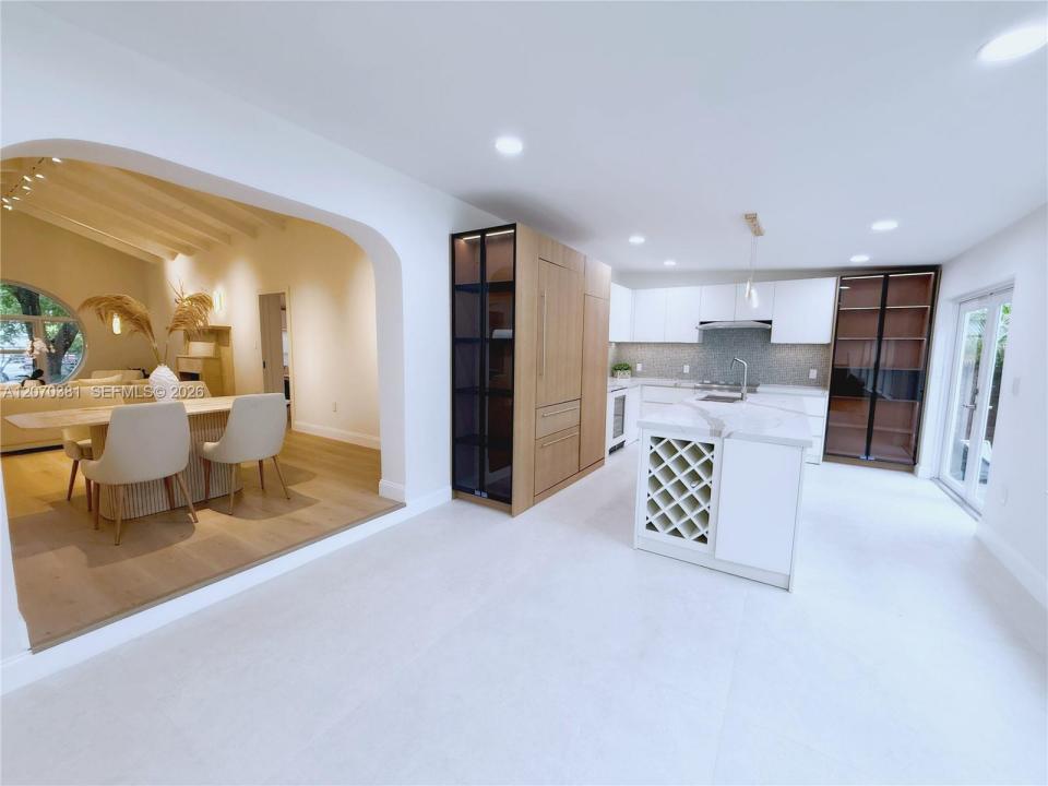 775 NE 76th St, Miami, Floride 33138, États-Unis