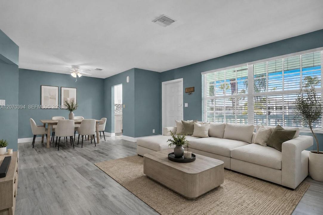 931 SE 9th Ave 17, Pompano Beach, Florida 33060, Stati Uniti
