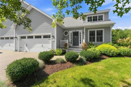 135 Brandywyne Court, South Kingstown, Rhode Island 02879, USA