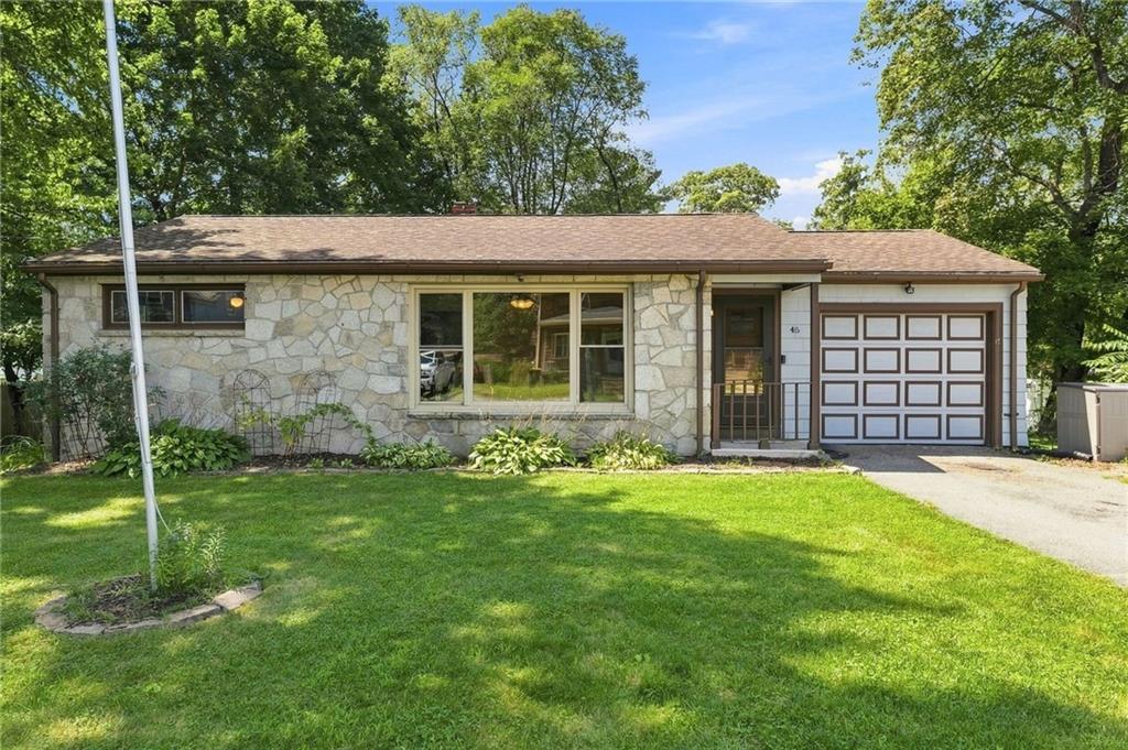 45 Remington Avenue, Burrillville, Rhode Island 02858, Stati Uniti