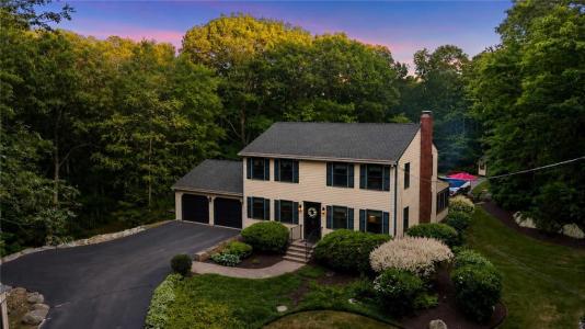 116 Quaker Lane, Scituate, Rhode Island 02857, USA