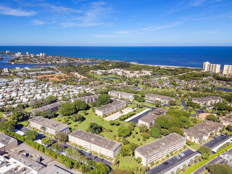 300 N HIGHWAY A1A 101M, Jupiter, Floride 33477, États-Unis