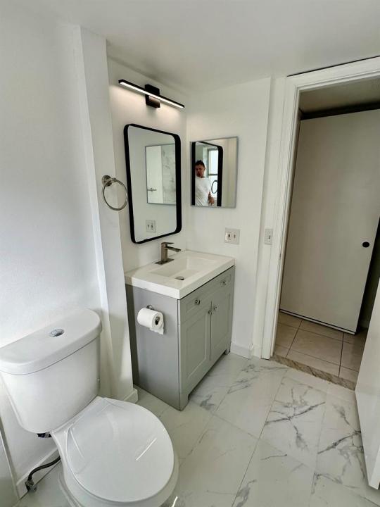 23099 BARWOOD N Lane 109, Boca Raton, Floryda 33428, USA