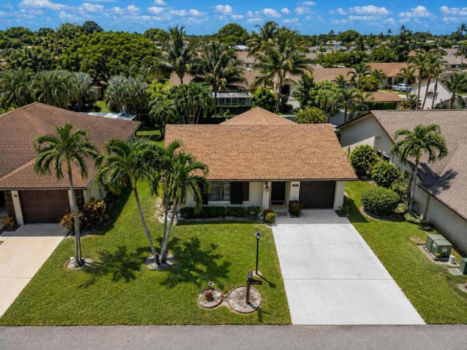 6310 TALL CYPRESS Circle, Florida 33463, Stati Uniti