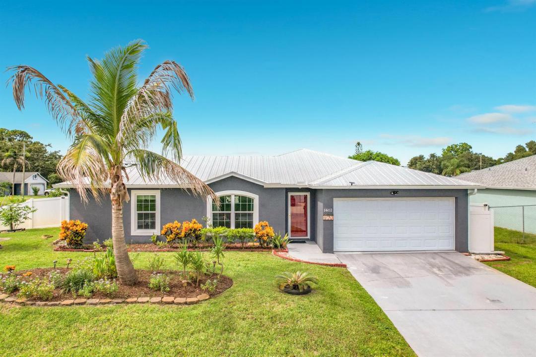 1402 SW Flounder Lane, Port St. Lucie, Floride 34953, États-Unis