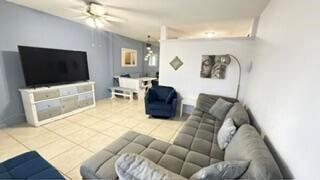 725 SW 11th Avenue 6F, Hallandale Beach, Floride 33009, États-Unis