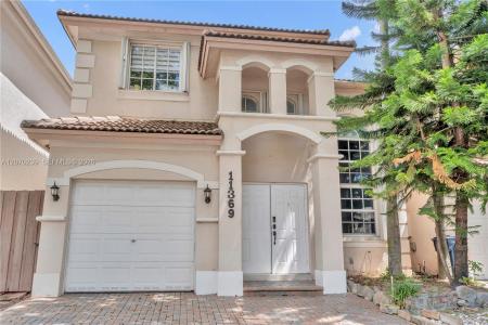 11369 NW 73rd Ter, Doral, Florida 33178, USA