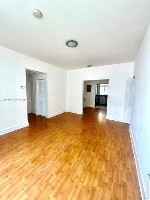 1000 Meridian Ave 18, Miami Beach, Florida 33139, USA