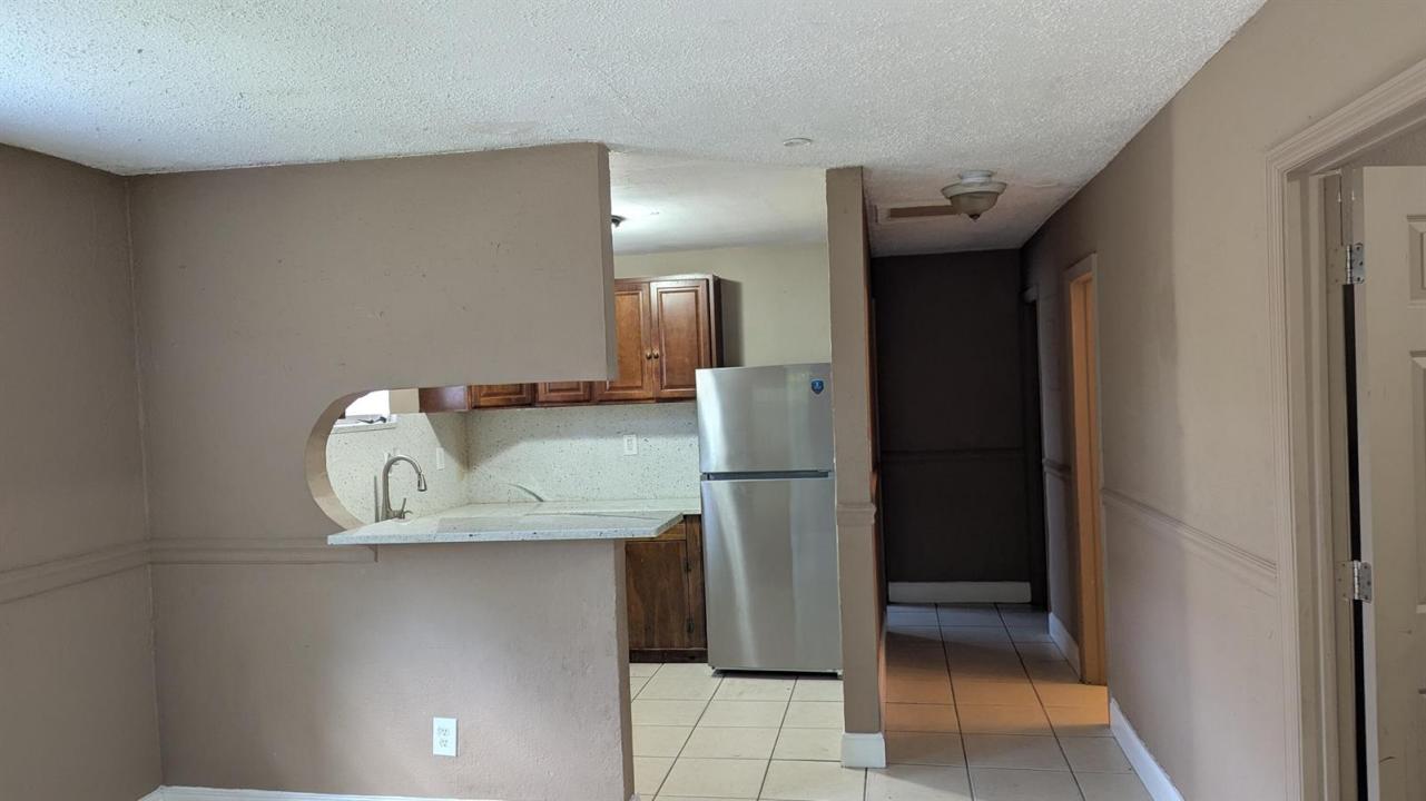 2670 NW 10th Street 8, Pompano Beach, Floride 33069, États-Unis