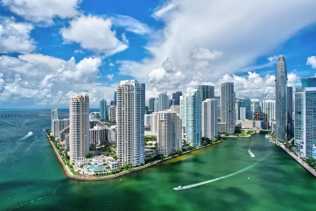 701 Brickell Key Boulevard 1604, Miami, Floride 33131, États-Unis