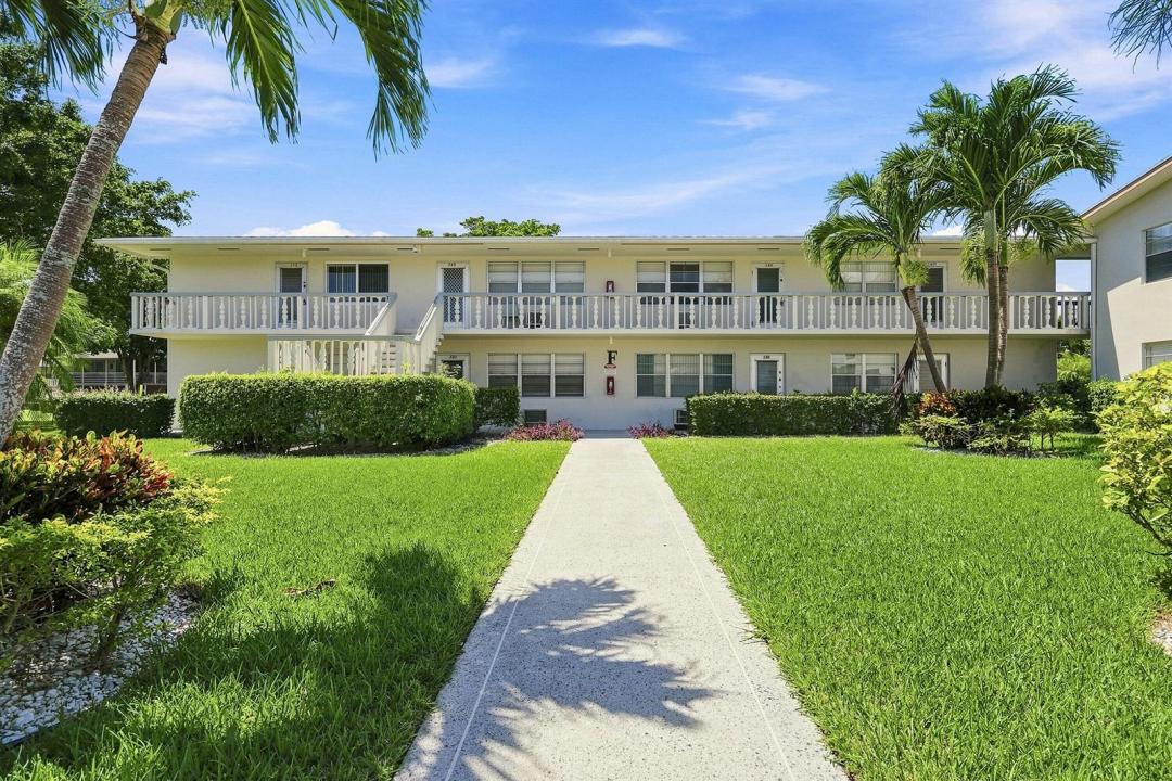 143 CAMBRIDGE F, West Palm Beach, Floride 33417, États-Unis