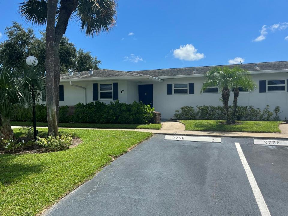 2758 EMORY E Drive C, West Palm Beach, Flórida 33415, Estados Unidos
