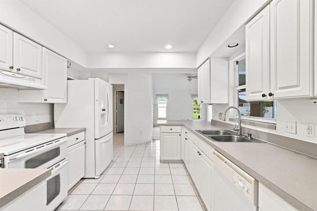 6512 FLORA Way, Fort Pierce, Floride 34951, États-Unis