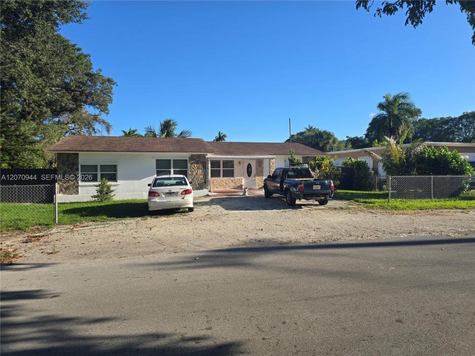 260 NE 118th Ter 262, Miami, Florida 33161, Stati Uniti
