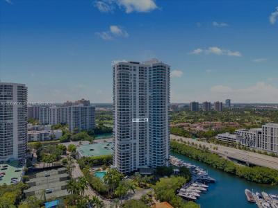 3500 Mystic Pointe Dr 2107, Aventura, Florida 33180, USA