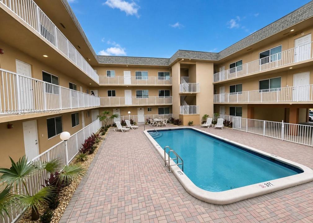 7910 Taft St 208, Pembroke Pines, فلوريدا 33024, الولايات المتحدة