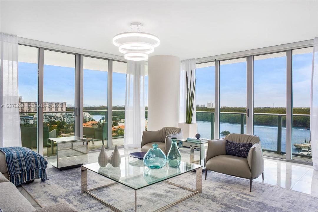 330 Sunny Isles Blvd 5-1102, Sunny Isles Beach, Floride 33160, États-Unis