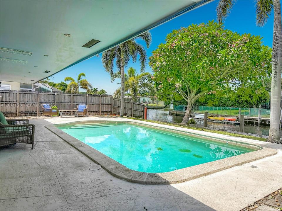 1841 NW 33rd Ct, Oakland Park, Floride 33309, États-Unis
