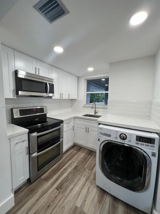 310 Fontainebleau Blvd 204, Miami, Floride 33172, États-Unis