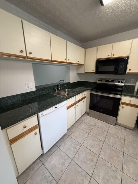 3031 HOLIDAY SPRINGS Boulevard 202-7, Margate, Florida 33063, Stati Uniti