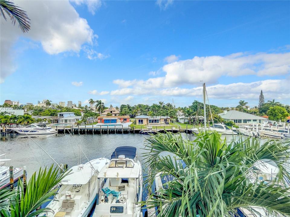 1535 SE 15th St 301, Fort Lauderdale, Florida 33316, Stati Uniti