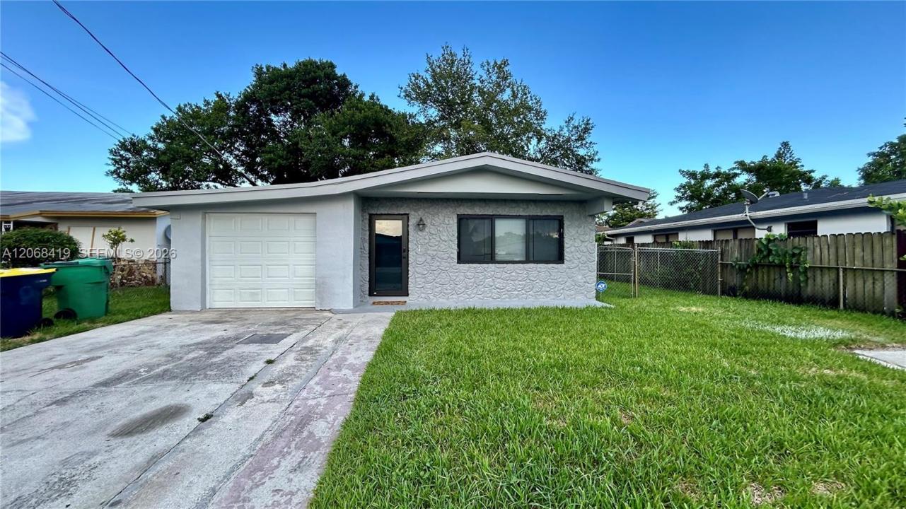 230 NW 8th Ave, Dania Beach, Florida 33004, Stati Uniti