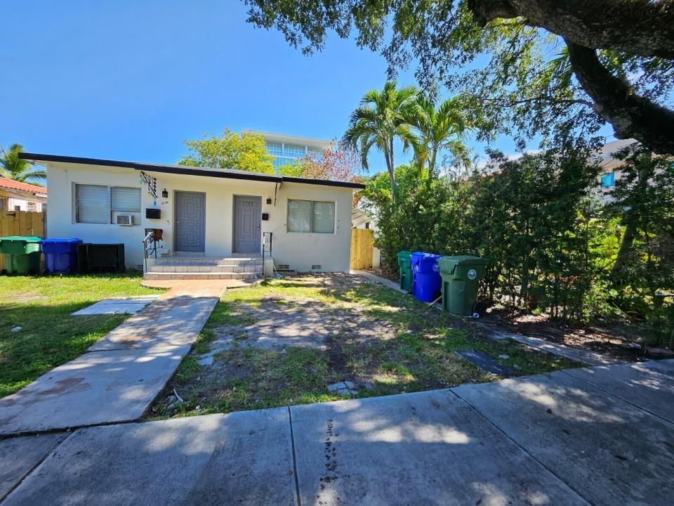 1732 SW 21st Terrace, Miami, Flórida 33145, Estados Unidos