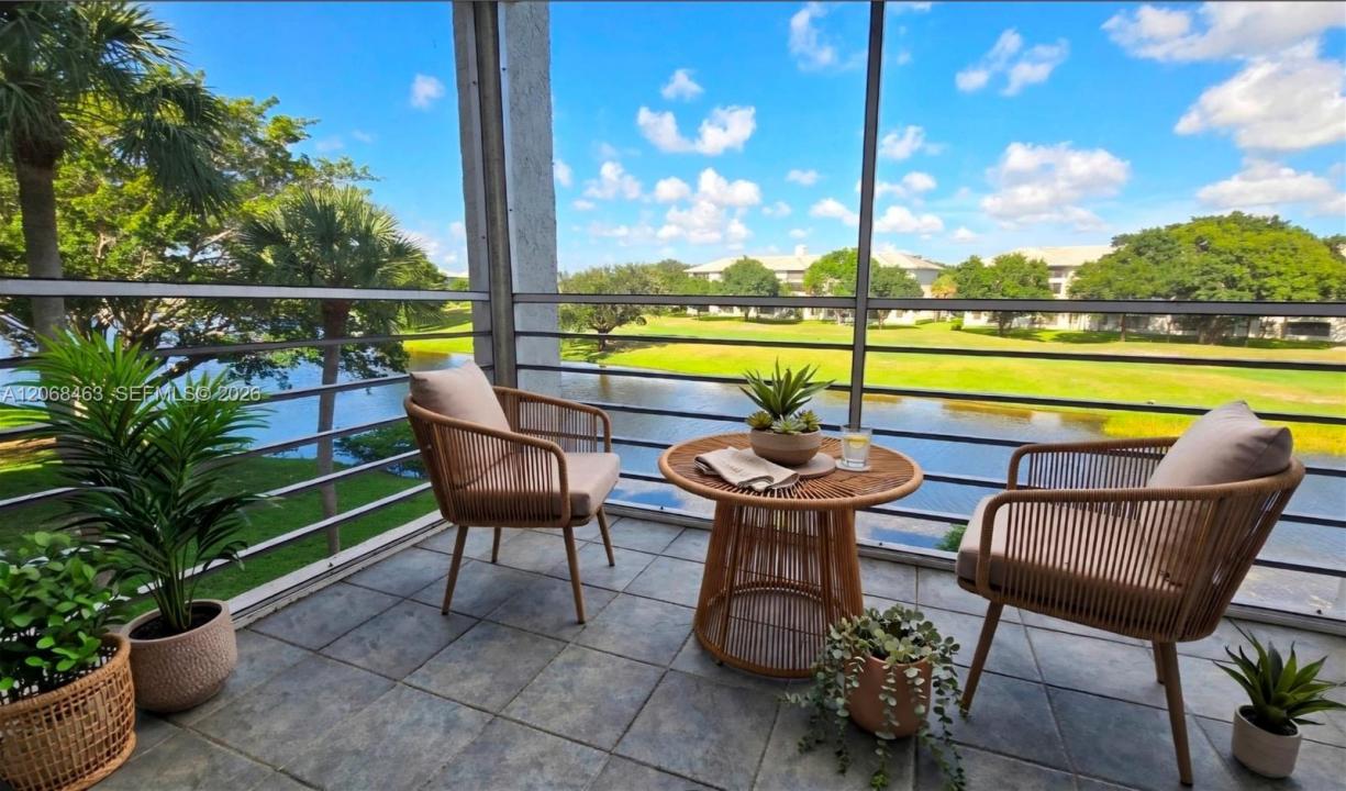 9230 Lagoon Pl 310, Davie, Florida 33324, Stati Uniti