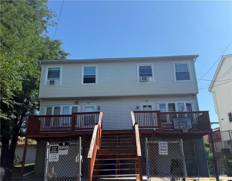 199 Benedict Street, Providence, Rhode Island 02909, USA