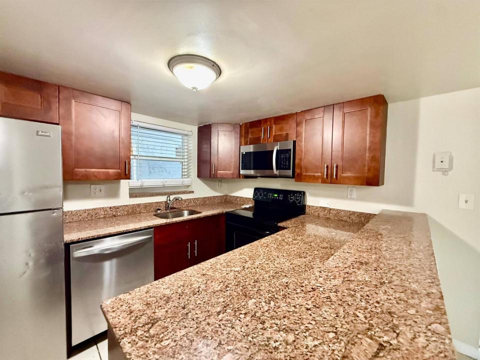 700 SW 81st Avenue 1A, North Lauderdale, Floride 33068, États-Unis