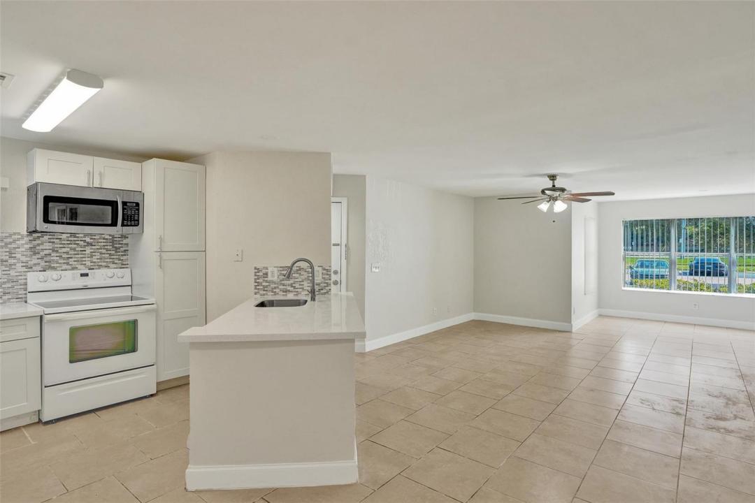 12650 Vista Isles Drive 918, Sunrise, Florida 33325, USA
