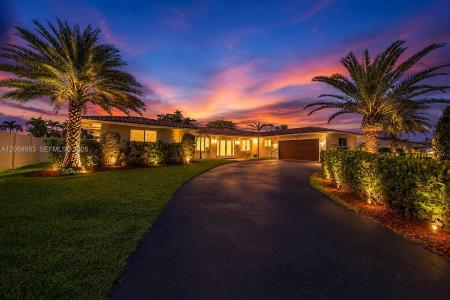 4812 Van Buren St, Hollywood, Florida 33021, USA
