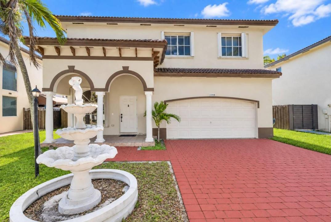 1308 SW 154TH Avenue, Miami, Florida 33194, USA