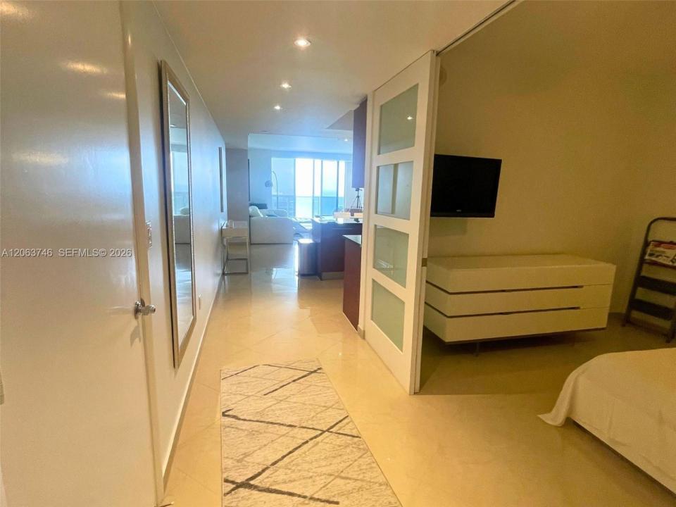 1830 S Ocean Dr 3011, Hallandale Beach, Florida 33009, Stati Uniti