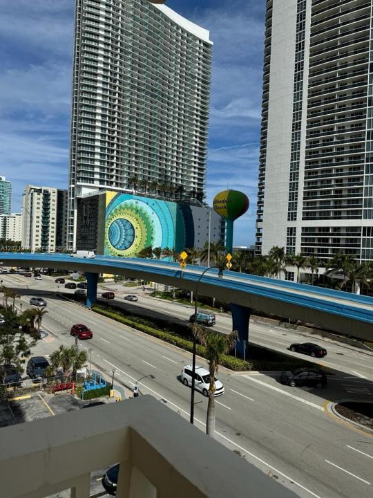 1825 S Ocean Dr 514, Hallandale Beach, Floride 33009, États-Unis
