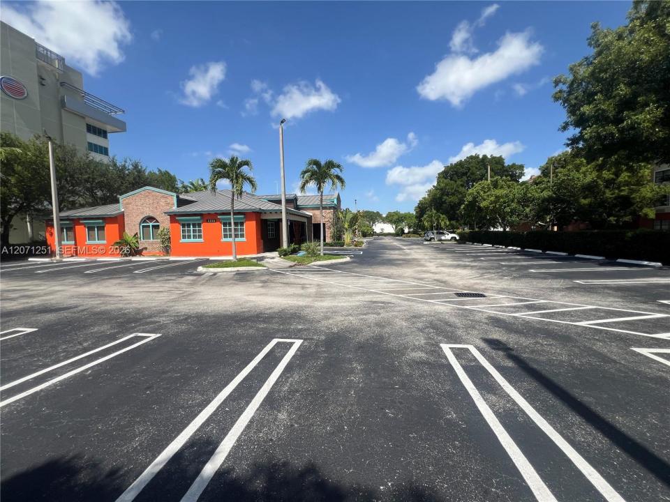 2255 NW 87th Ave, Doral, Florida 33172, Stati Uniti