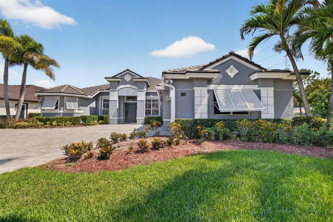 755 SW RIVER BEND Circle, Stuart, Florida 34997, Stati Uniti