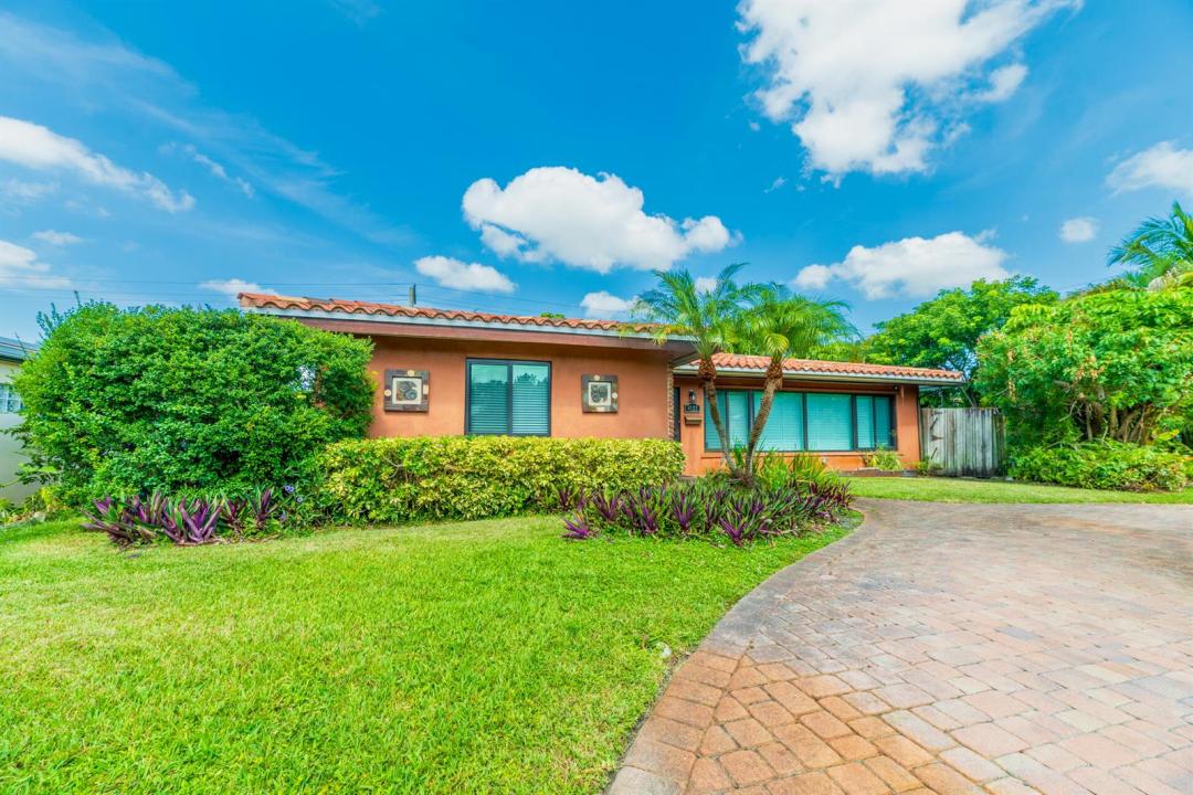 4621 NE 18TH Terrace, Fort Lauderdale, Florida 33308, USA