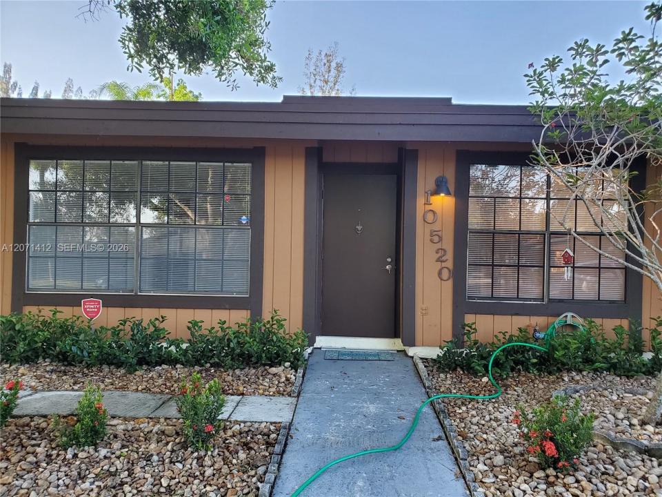 10520 Buttonwood Ave 10520, Pembroke Pines, Florida 33026, Stati Uniti