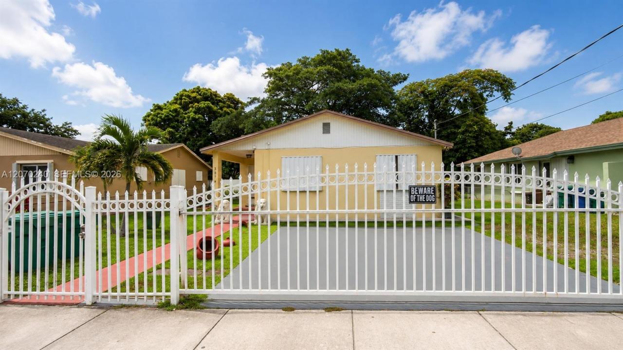 3074 NW 64th St, Miami, 플로리다 33147, 미국