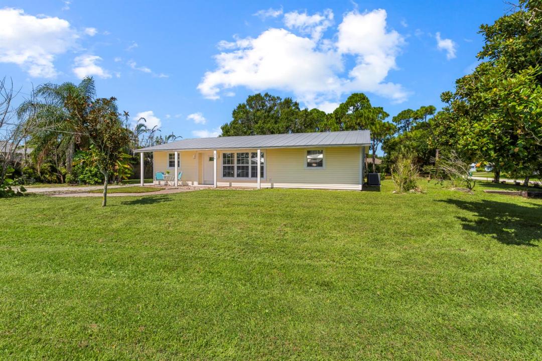 874 BLOSSOM Drive, Sebastian, Floride 32958, États-Unis