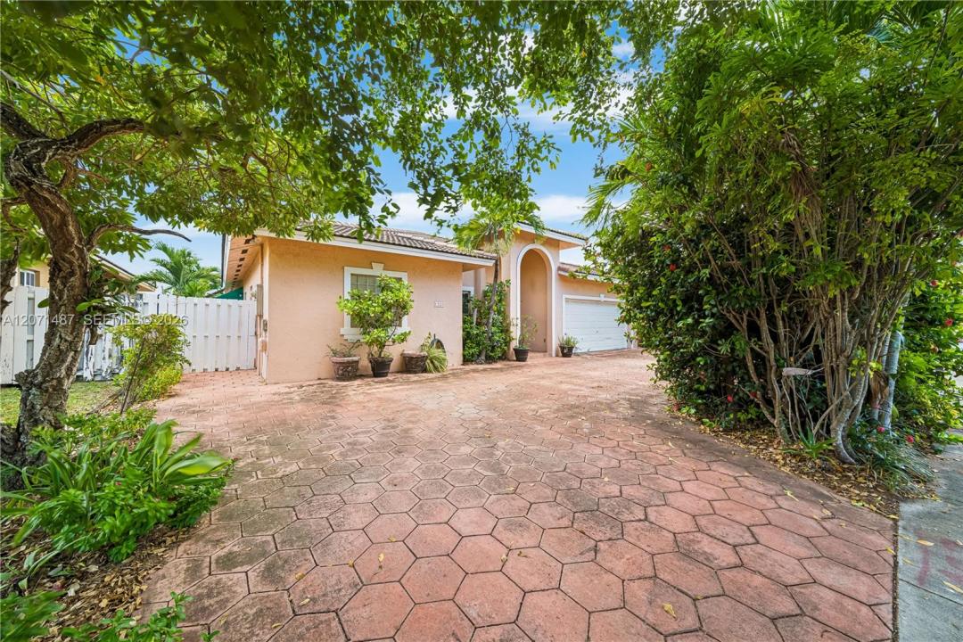 1220 SW 139th Ave, Miami, Floride 33184, États-Unis