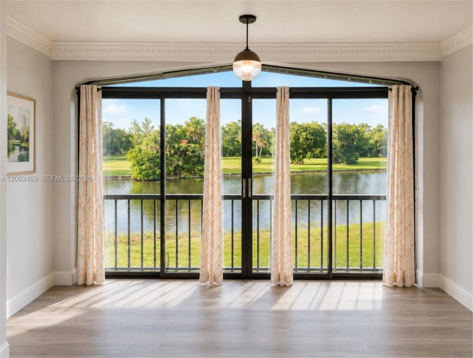 3760 Inverrary Dr 2P, Lauderhill, Floride 33319, États-Unis