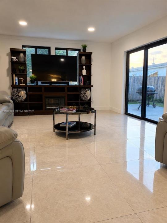 2906 Island Dr, Miramar, Florida 33023, Stati Uniti