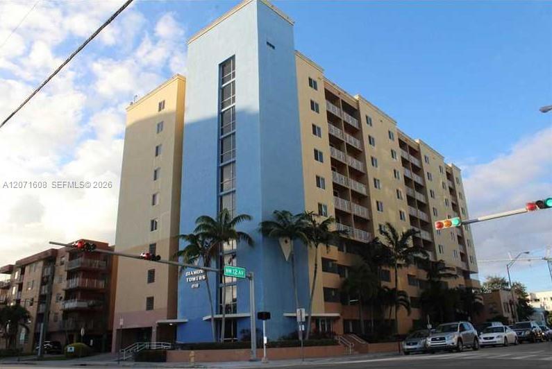 218 NW 12th Ave 802, Miami, Florida 33128, USA