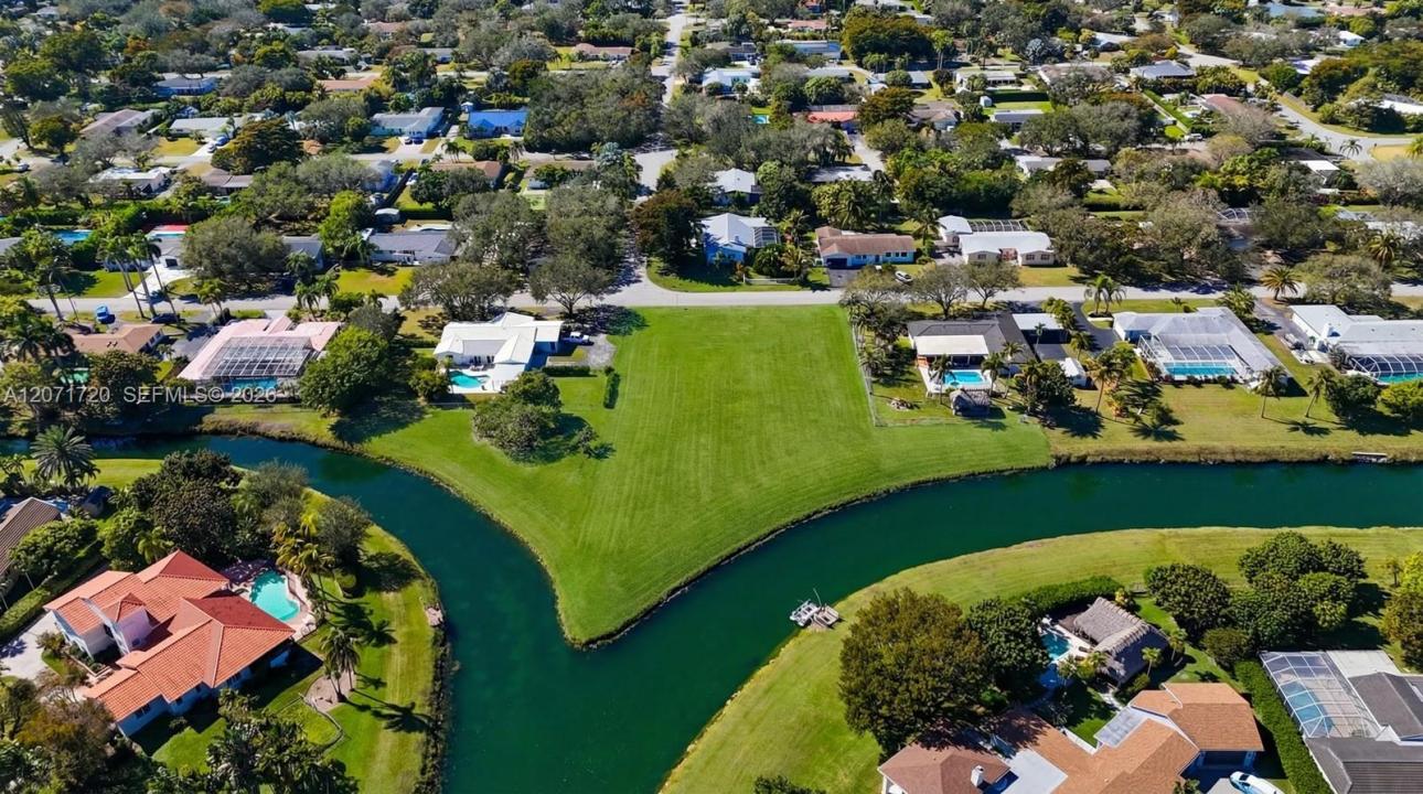 17325 SW 84 Ave, Palmetto Bay, Floride 33157, États-Unis