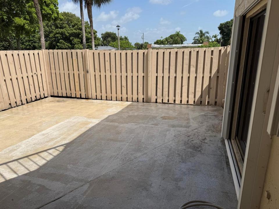 3725 VILLAGE Drive D, Delray Beach, פלורידה 33445, ארצות הברית של אמריקה