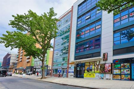 133-24 41st Road, New York, New York 11355, États-Unis
