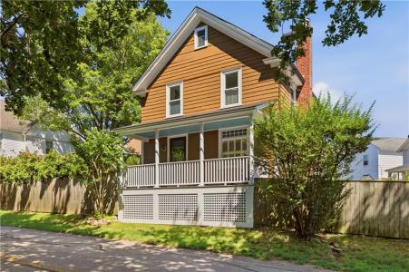 83 Malbone Road, Newport, Rhode Island 02840, USA