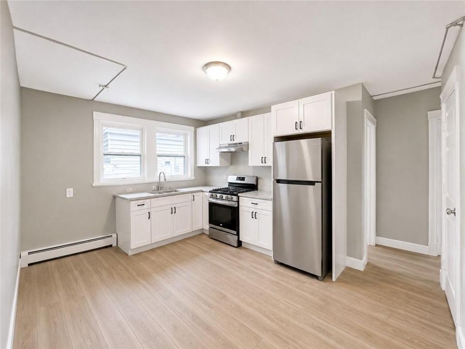 1003 Atwells Avenue 1, Providence, Rhode Island 02908, USA